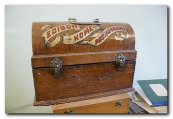 Фонограф фирмы Эдисон
