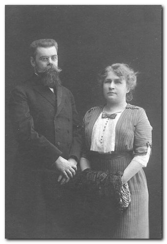 Фотография с женой. 1910-е гг